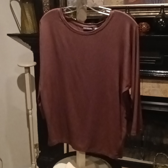 FINAL PRICE NWT TAHARI brown 3/4 sleeve blouse Size Small - Picture 2 of 5